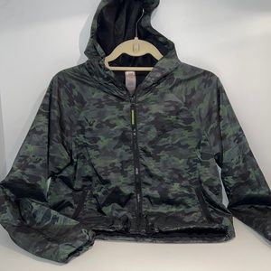 Good American camo full zip jacket